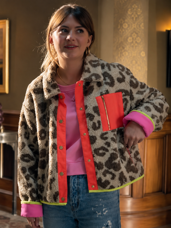 Locke Key S02 Emilia Jones Leopard Print Jacket