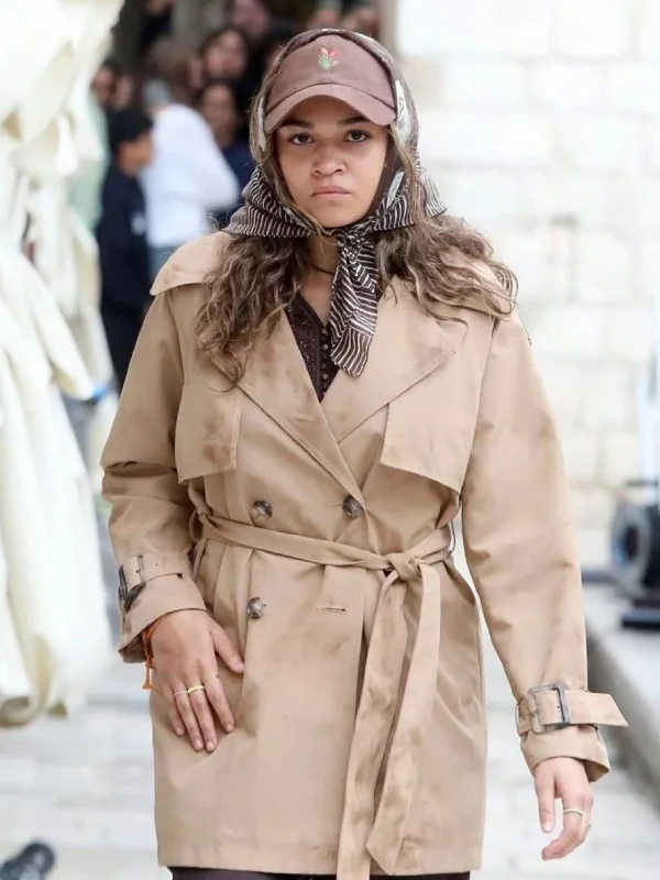 outer banks kiara coat
