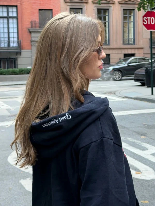 Good Girls Go To New York Fleece Hoodie by Good American